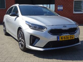 Kia Ceed Sportwagon GT-Line, JBL, Stoel+stuurverw, Navi, Climate & Cruise picture 3