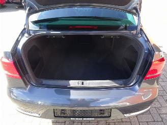Volkswagen Passat Highline BMT TDI 105pk, Navi, Leer/Alca, Climate & Cruise picture 26