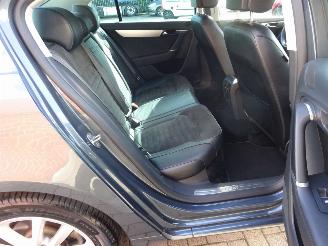 Volkswagen Passat Highline BMT TDI 105pk, Navi, Leer/Alca, Climate & Cruise picture 15