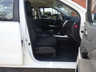 Nissan Navara NP300 Acenta Double Cab 4x4, Airco, Cruise picture 10