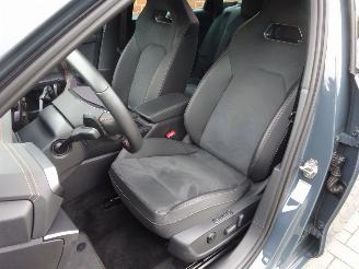 Cupra Leon Sportstourer 1.5 e-Hybrid 200 VZ Extreme picture 19