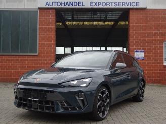 damaged passenger cars Cupra Leon Sportstourer 1.5 e-Hybrid 200 kW VZ Extreme 2025/3