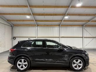 Unfallwagen Audi Q4 E-tron 35 Edition 55kWh 125kW 2023/11