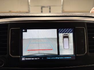 Peugeot e-Expert 50kWh 100kW Premium Navi Camera picture 32