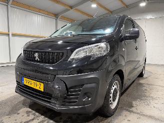 Peugeot e-Expert 50kWh 100kW Premium Navi Camera picture 24