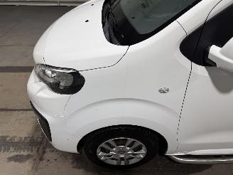 Peugeot Expert 2.0BlueHDI 90kW Premium Pack picture 17