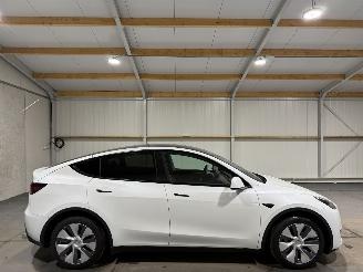 skadebil auto Tesla Model Y 75kWh Long Range AWD 258kW 2024/5