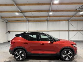 damaged passenger cars Volvo XC40 Recharge 78kWh P8 AWD 300kW R-Design 2020/11