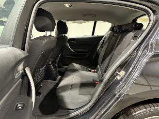 BMW 1-serie 120D 140kW Automaat High Executive picture 40