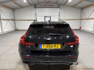 Volvo V-60 2.0T6 Recharge 186kW AWD R-Design picture 7