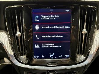 Volvo V-60 2.0T6 Recharge 186kW AWD R-Design picture 38