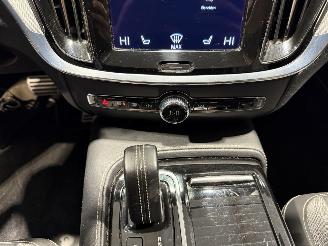 Volvo V-60 2.0T6 Recharge 186kW AWD R-Design picture 42