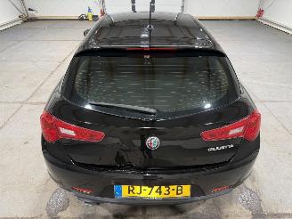 Alfa Romeo Giulietta 1.6JTDm 88kW Automaat Super picture 20