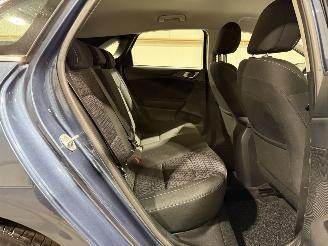 Kia Ceed 1.0T-GDI 88kW Dynamicline picture 37