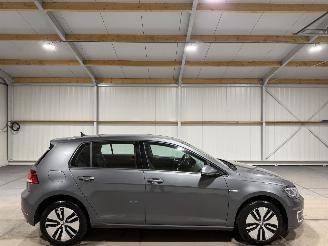 Auto incidentate Volkswagen Golf e 36kWh 100kW Automaat 2017/11