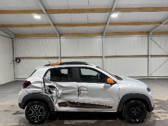 Voiture accidenté Dacia Spring 27kWh Comfort Plus 33kW 2022/6