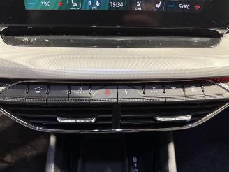 Skoda Octavia 1.5TSI 110kW Clima First Edition picture 41