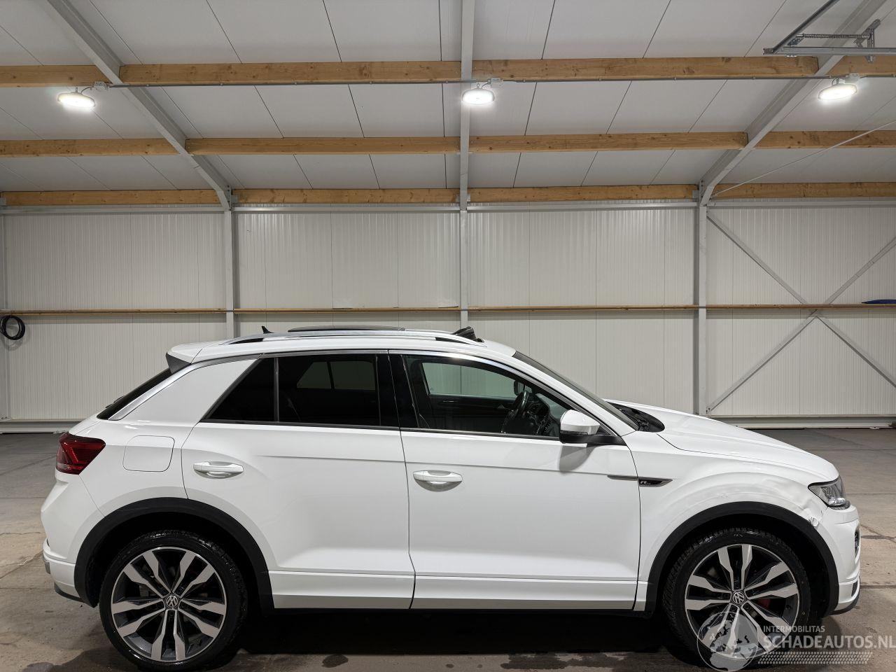Volkswagen T-Roc 1.5TSI 110kW Automaat Pano Sport Business R