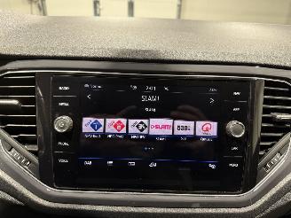 Volkswagen T-Roc 1.5TSI 110kW Automaat Pano Sport Business R picture 25