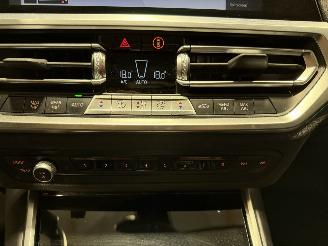 BMW 3-serie 318i 115kW Automaat Business Edition picture 35