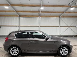 skadebil auto BMW 1-serie 118d 100kW Airco Corporate Business Line 2009/1
