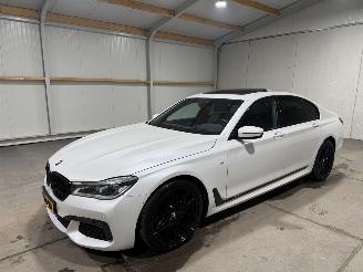 BMW 7-serie 740i 240kW Automaat Schuifkantel High Executive Luchtvering picture 9