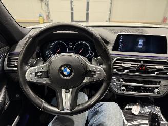 BMW 7-serie 740i 240kW Automaat Schuifkantel High Executive Luchtvering picture 17