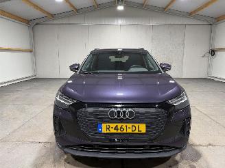 Audi Q4 77 kWh Etron 195kW 45 Quattro Advanced Edition picture 4
