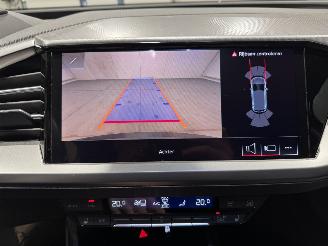 Audi Q4 77 kWh Etron 195kW 45 Quattro Advanced Edition picture 17