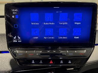 Volkswagen ID.3 59kWh 150kW Pro Business picture 39