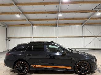 Schadeauto Mercedes Cla-klasse Shootingbrake 250 165kW Automaat Pano 4Matic Premium Plus Orange edition 2019/10