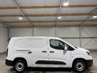 skadebil bedrijf Opel Combo 1.5D 75kW L2H1 Edition 2019/9