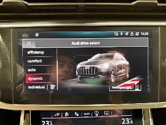 Audi Q8 60 3.0TFSIe 250kW Quattro Competition Pano Luchtvering picture 27
