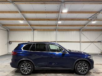Damaged car BMW X5 XDRIVE45E 210kW Automaat Luchtvering High Executive 2021/6
