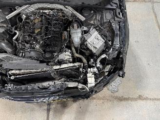 Audi A4 Avant 45 2.0TFSI 180kW Automaat Quattro Pano Launch Edition Sport picture 29