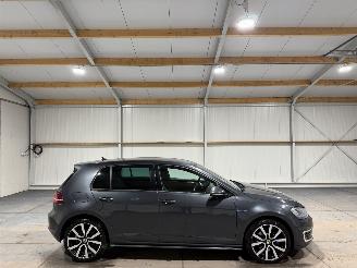 uszkodzony samochody osobowe Volkswagen Golf GTE 1.4TSI 110kW Automaat Leder Clima 2015/7