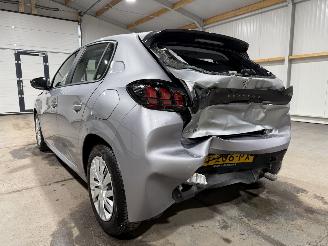 Peugeot 208 1.2PureTech 55kW Airco Active picture 37