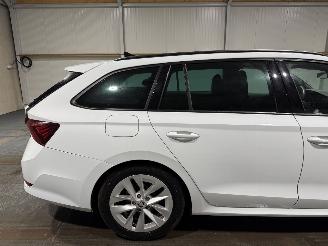 Skoda Octavia 1.5 e-TSI 110kW Automaat Sport Business picture 14