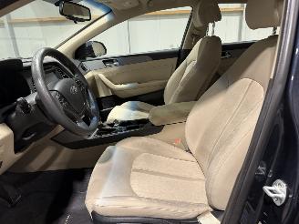 Hyundai Sonata HYBRID 115kW Automaat SE picture 39