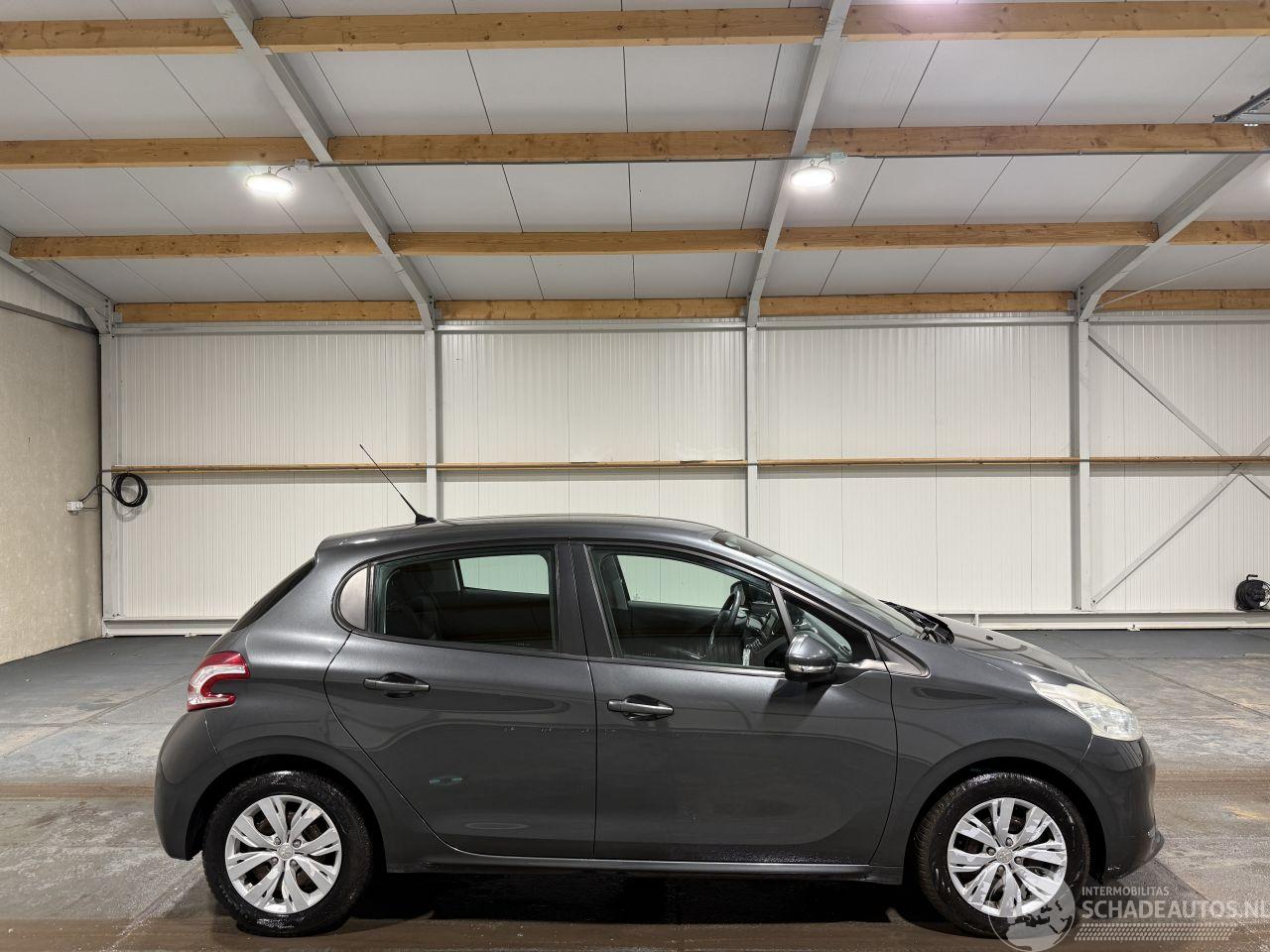 Peugeot 208 1.2VTi 60kW Clima Envy