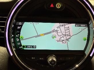 Mini Electric 33kWh 135kW Charged picture 23