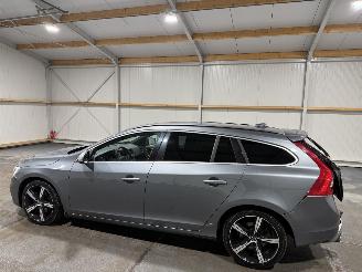 Volvo V-60 2.0D4 140kW Automaat SUMMUM picture 11