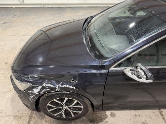 Volkswagen Passat 1.6TDI 88kW Automaat Pano Business Edition picture 17