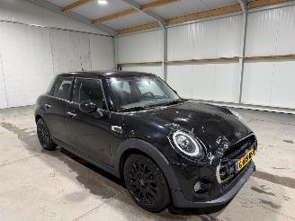 Mini Cooper 1.5 100kW Clima Stoelverwarming Chili picture 2