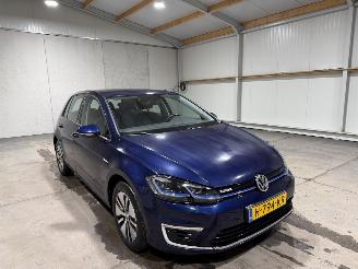Volkswagen Golf 36kWh 100kW Automaat E-Edition picture 3