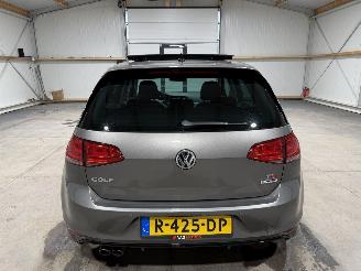 Volkswagen Golf 1.4TSI 110kW ACT Business Edition R Pano picture 7