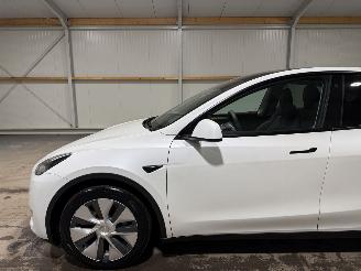 Tesla Model Y 75kWh Long Range 258kW AWD picture 13