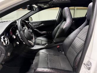 Mercedes GLA 180 90kW Automaat Pano Business  Solution picture 13