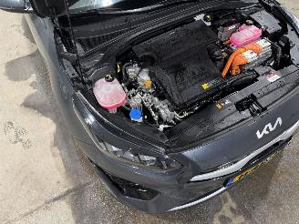 Kia Ceed 1.6GDI PHEV 77kW Automaat Pano ExecutiveLine picture 25