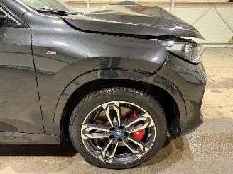 BMW iX1 xDrive30 67kWh 230kW Launch Edition picture 15